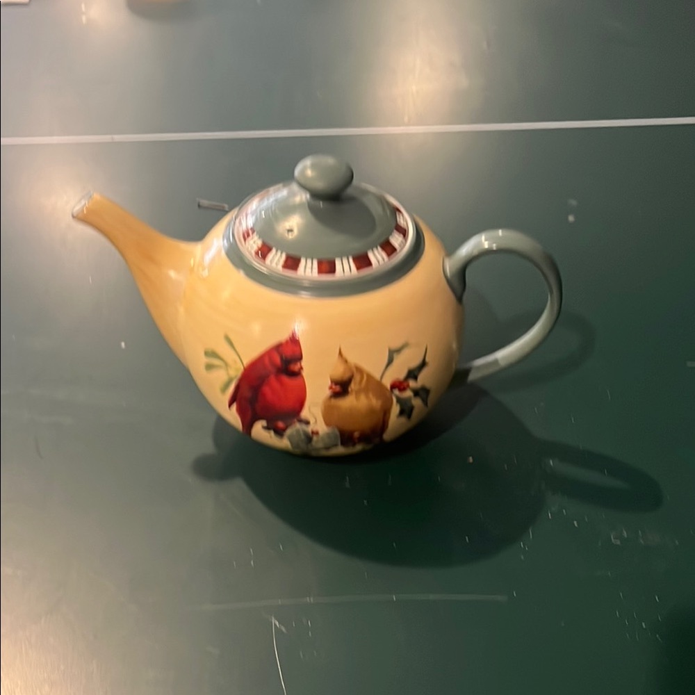 Lenox Winter Greeting Teapot